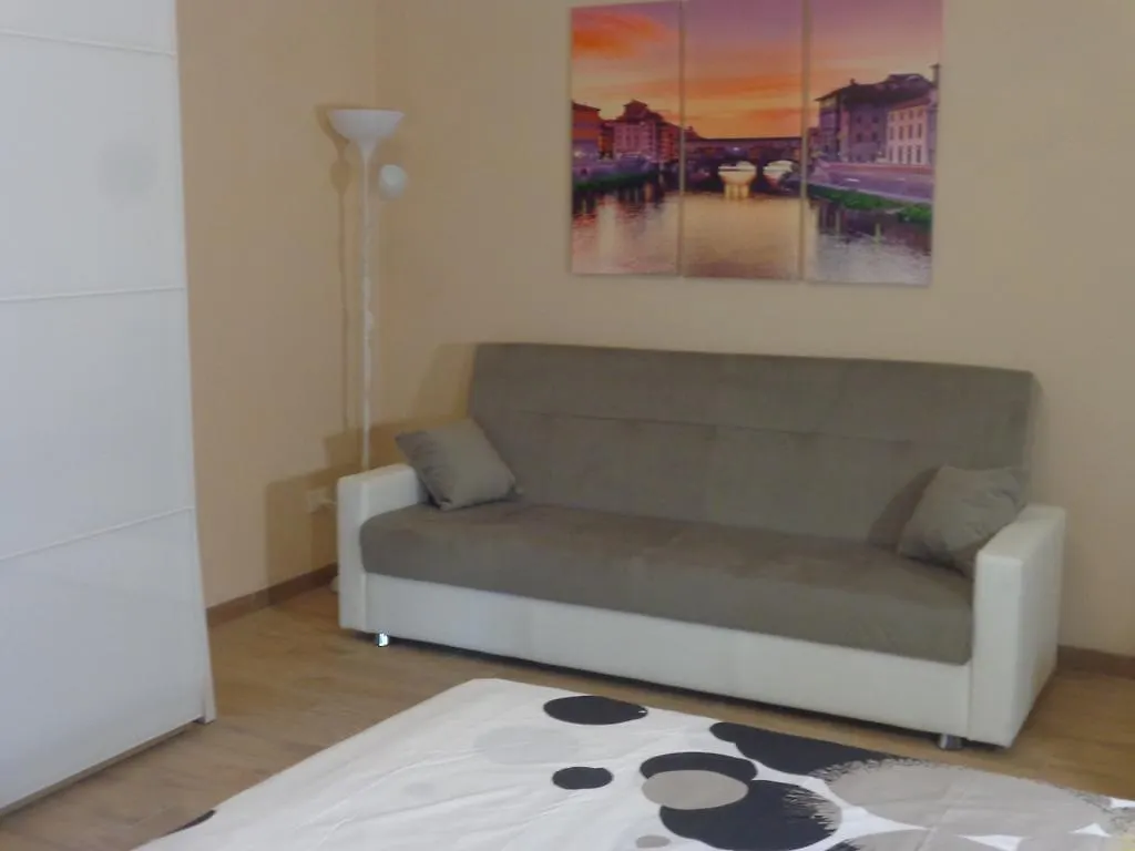 Lungarno Colombo Apartments Florence