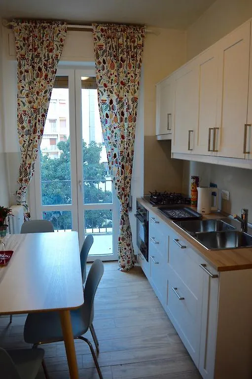 Lungarno Colombo Apartments Florence 0*,  Italy