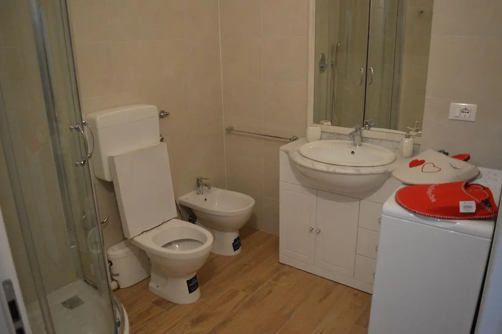 Lungarno Colombo Apartments Florence 0*,  Italy